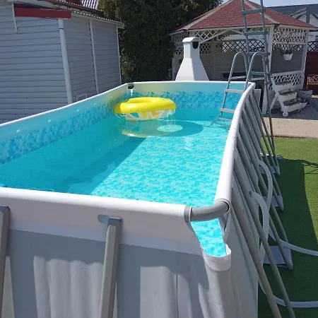 Letniskowe Na Stoku Lodge *